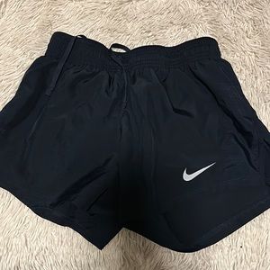 NAVY BLUE NIKE SHORTS
